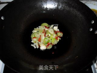 肉片炒年糕的做法步骤：2