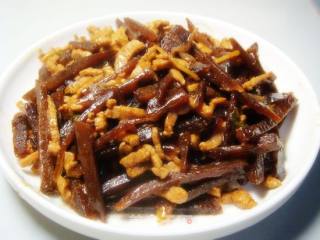玫瑰头菜炒肉丝的做法步骤：2