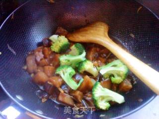 西兰花烧茄子的做法步骤：2