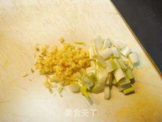 私家京味儿小炒“酱爆三丁”的做法步骤：2
