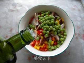 蜜汁梅肉荷叶饭的做法步骤：5