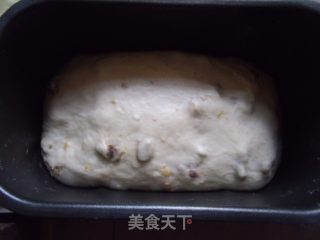 在欧洲盛传三百年不衰的圣诞面包——史多伦（Stollen）的做法步骤：5