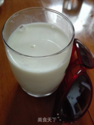 冰镇牛奶的做法