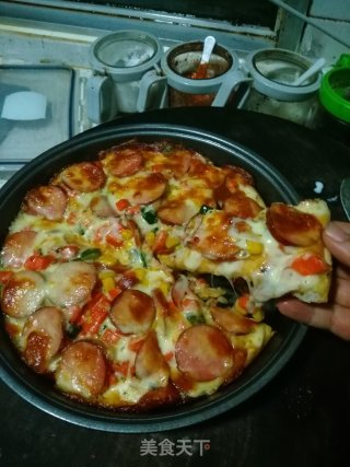 超过必胜客的烤肠披萨的做法