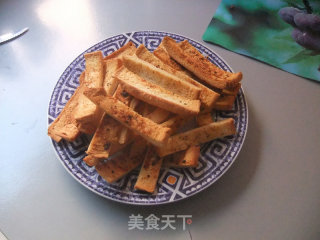 自制美味面包干的做法
