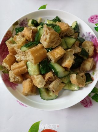 油条拌黄瓜的做法