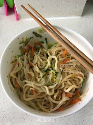 葱油凉面的做法