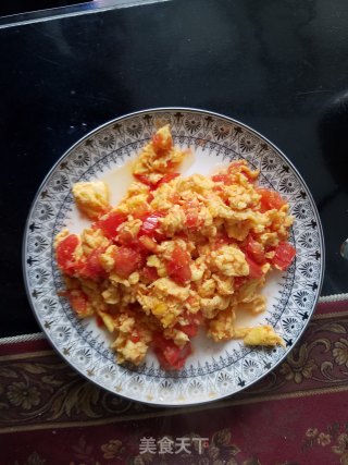 一岁宝宝辅食 西红柿丁炒笨鸡蛋的做法