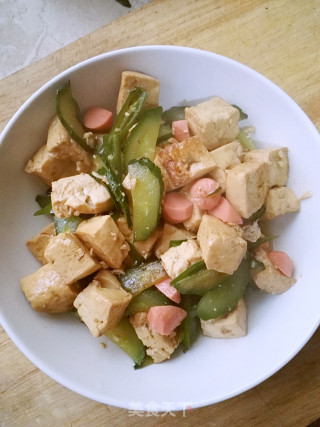 黄瓜炒豆腐的做法