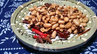 川麻香辣花生米（极少油，面包机版）的做法