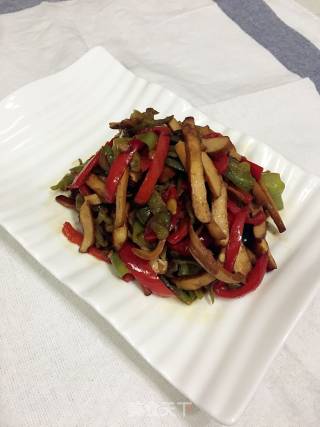 双椒炒豆干的做法