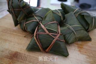 北方糯米红枣蜜豆粽的做法