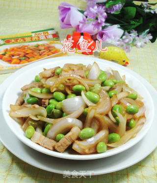 洋葱炒毛豆的做法