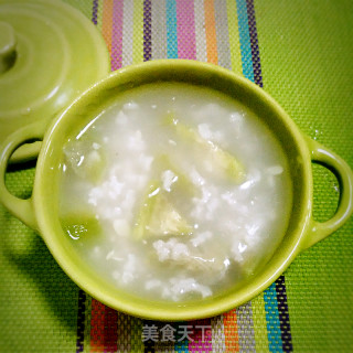 清凉美颜丝瓜粥，很适合夏季食用噢～～的做法