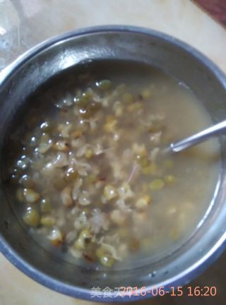 西米绿豆汤的做法