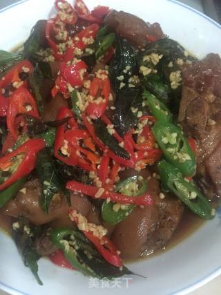 卤牛肉牛蹄筋猪脚的做法