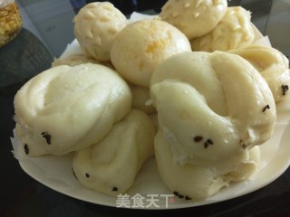 小白兔遇上刺猬之奶黄包的做法