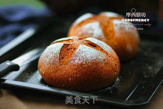 零基础烘培小白也能做出外酥内软的红糖碧根果软欧包的做法