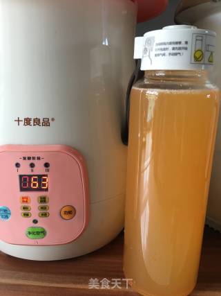 水蜜桃土茯苓鲜酿酵素的做法