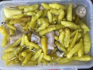 泡椒凤爪的做法