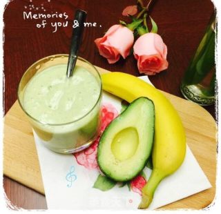 婴儿宝宝辅食——牛油果香蕉米糊