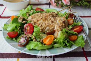 鸡肉串蔬菜沙拉