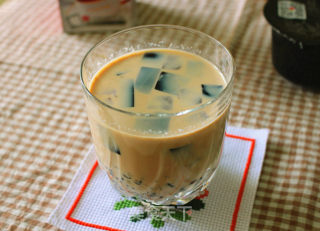 可以吃饱的——杂粮椰果奶茶的做法