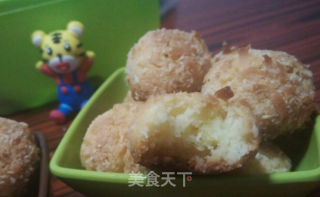 蛋黄椰丝球的做法