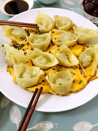 蛋抱云吞的做法