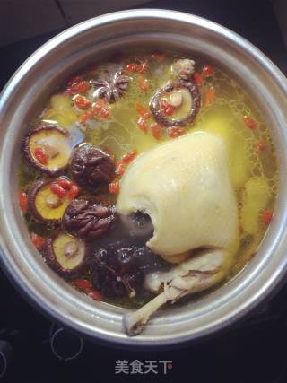 小鸡炖蘑菇的做法