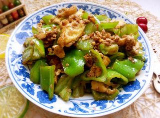 尖椒鸡蛋的做法
