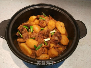 开心果姐姐五花肉焖土豆的做法