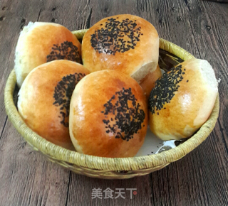 豆沙小餐包的做法