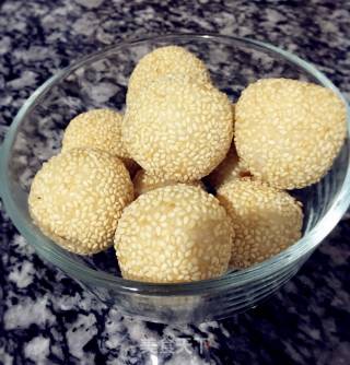 芝麻丸的做法