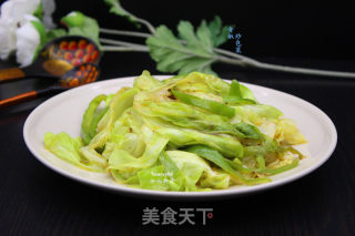 青椒炒包菜的做法