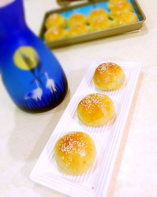 蛋白肉松小面包的做法