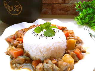 咖喱鸡饭#铁釜烧饭就是香#的做法