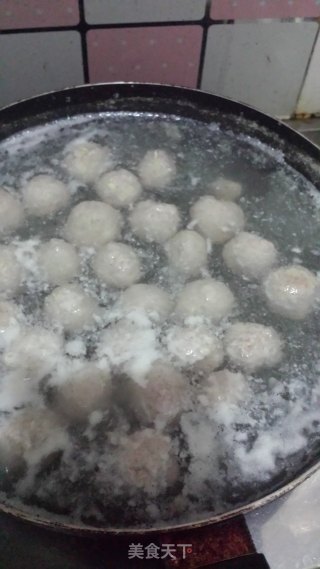 汆丸子的做法