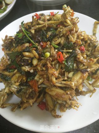 香辣青蛙的做法
