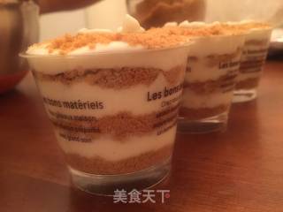 笑脸木糠杯的做法