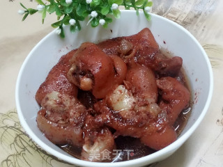 酒糟炖猪蹄的做法