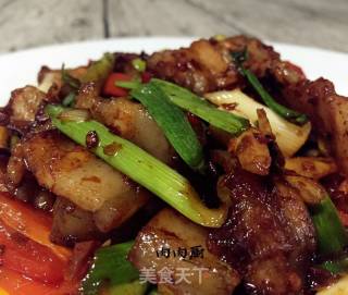 如何做正宗的四川回锅肉#肉肉厨的做法