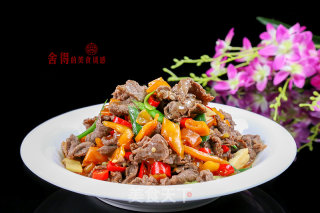 下饭好菜【黄贡椒炒牛肉】的做法