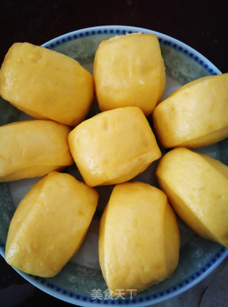 金灿灿的南瓜馒头的做法