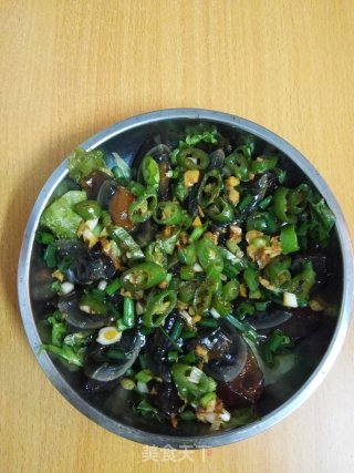 凉拌皮蛋的做法