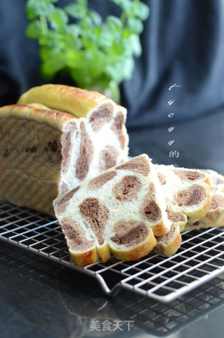 豹纹吐司的做法