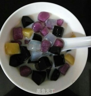三色芋圆的做法