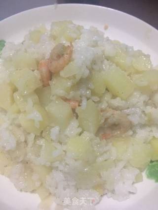 土豆焖饭的做法