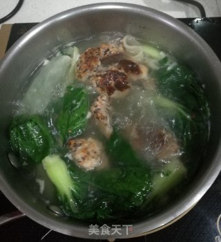肉丸白菜面片汤的做法