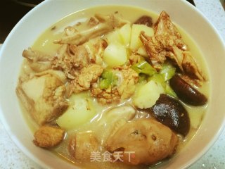 香菇土豆炖鸡的做法
